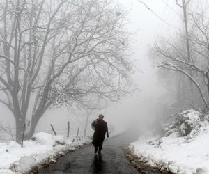 New Year Eve celebrations sans snowfall in Kashmir Valley