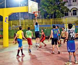 Mumbai is now fighting for visibility in basketball amid competition