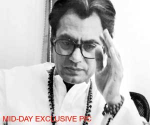 mid-day exclusive! Nawazuddin Siddiqui to play Bal Thackeray on screen