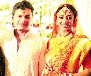 Hate Story sex siren Paoli Dam gets married to this businessman!