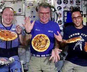 Watch video: Pizza Party! NASA Astronauts make Pizza in Space