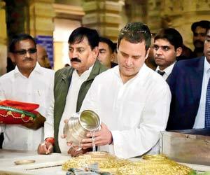 Narendra Modi to launch new Metro line, Arvind Kejriwal not invited