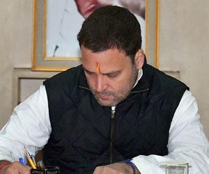 Rahul Gandhi files nomination for Congress President, Twitterati react