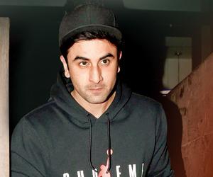 Ranbir Kapoor's quirky answer when asked when he will tie the knot