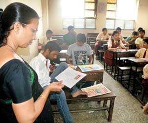 Vinod Tawde welcomes NHRC notice to shut down schools with less than 10 students