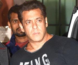 Salman Khan: Never thought heroes we worshipped would ever leave us