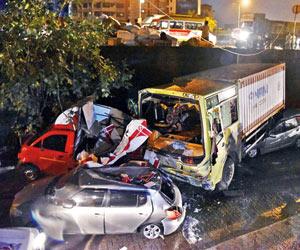 How will debt ridden Maharashtra government compensate accident victims?
