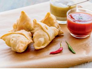 Kashmiri chilli chicken filled samosa wins contest in South Africa