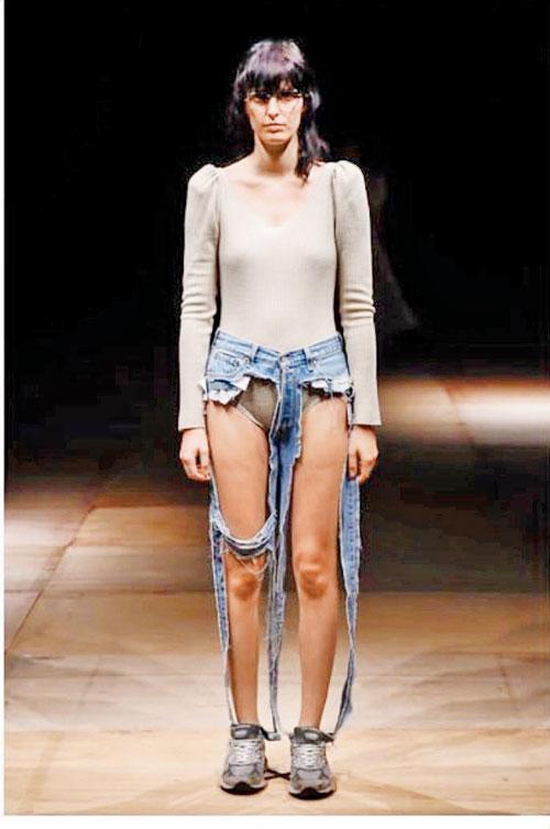 invisible jeans