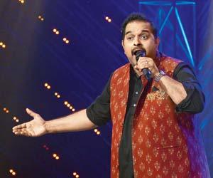 Shankar Mahadevan pays tribute to classical vocalist Vasantrao Deshpande