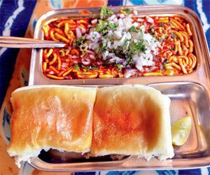 Food: Mumbai's first Misal festival offers offbeat versions of the popular snack