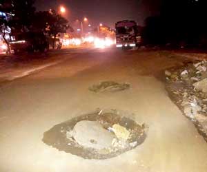 Mumbai: Manholes at Aarey Milk Colony increase chances of fatal accidents