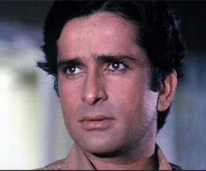 Shashi Kapoor passes away: Mumbai police pays tribute in a unique way