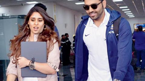 Lritika Sajde Sex Mms - Rohit Sharma, Bhuvneshwar Kumar spotted with wives Ritika, Nupur at airport