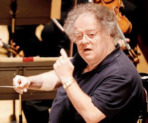 Metropolitan Opera suspends James Levine over sexual abuse allegations
