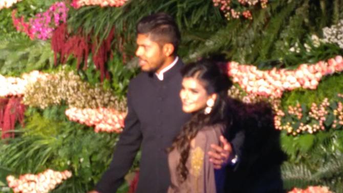 umesh yadav wife