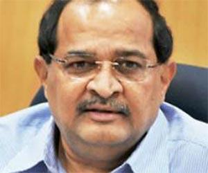 Probe against Maharashtra bureaucrat a farce, says Congress leader