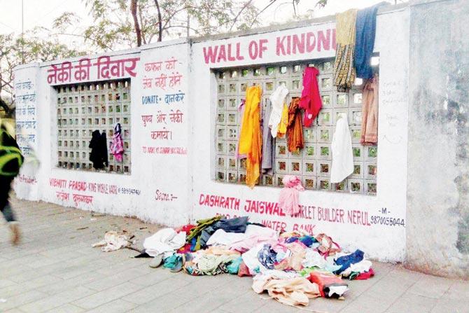 Duragpur has successfully set up a Walls of Kindness in Vashi