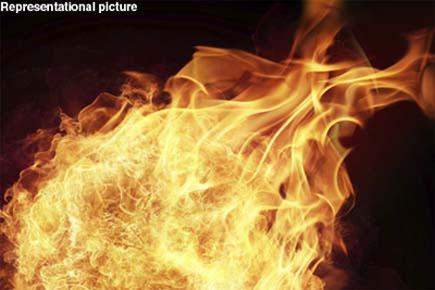 Student sets himself ablaze outside Allahabad University