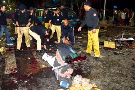 In Lahore, suicide attack targeting top cops kills 16, injures 60