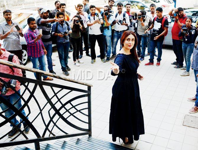 Kareena Kapoor Khan at a photo-op in Khar yesterday. Pic/Sayyed Sameer Abedi