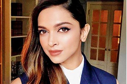 Are Deepika Padukone's arms photoshopped in this snap?