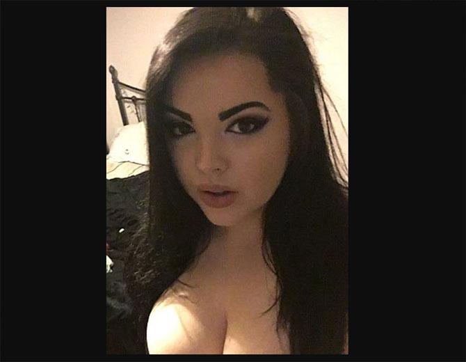 Girlfriend Timepass Xxx - This man lets girlfriend to have sex with other men for bizarre reason