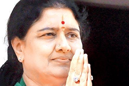 For Sasikala, it will be 13 more months in jail or Rs 10 crore