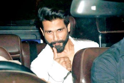 Shahid Kapoor is ready to roll!