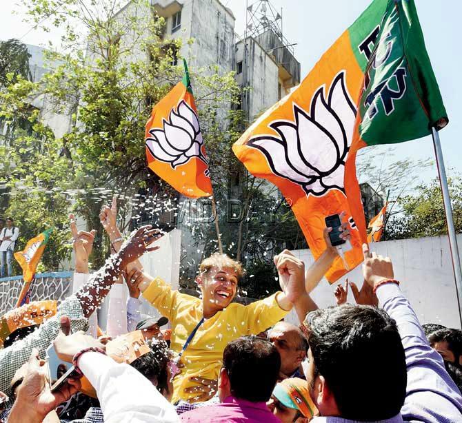 BJP’s Sameer Desai (ward 58-Goregaon) breaks into raptures at his win.