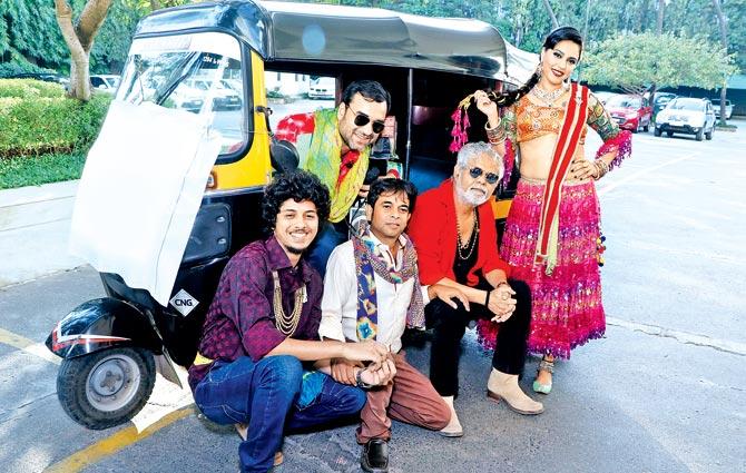 Swara Bhaskar, Sanjay Mishra, Pankaj Tripathi, Ishtiaq Khan and Mayur More