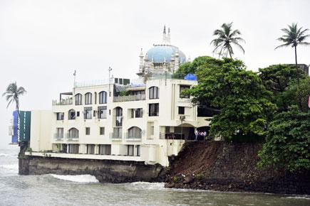 Mumbai: HC forms task force to remove encroachments from Haji Ali