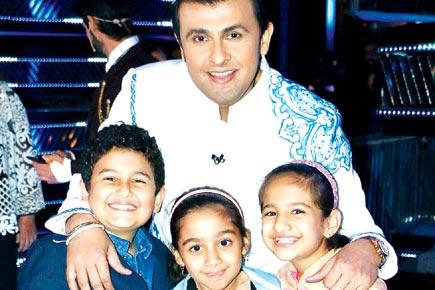 Sonu Nigam's 10-year-old son Nevaan's day out with friends