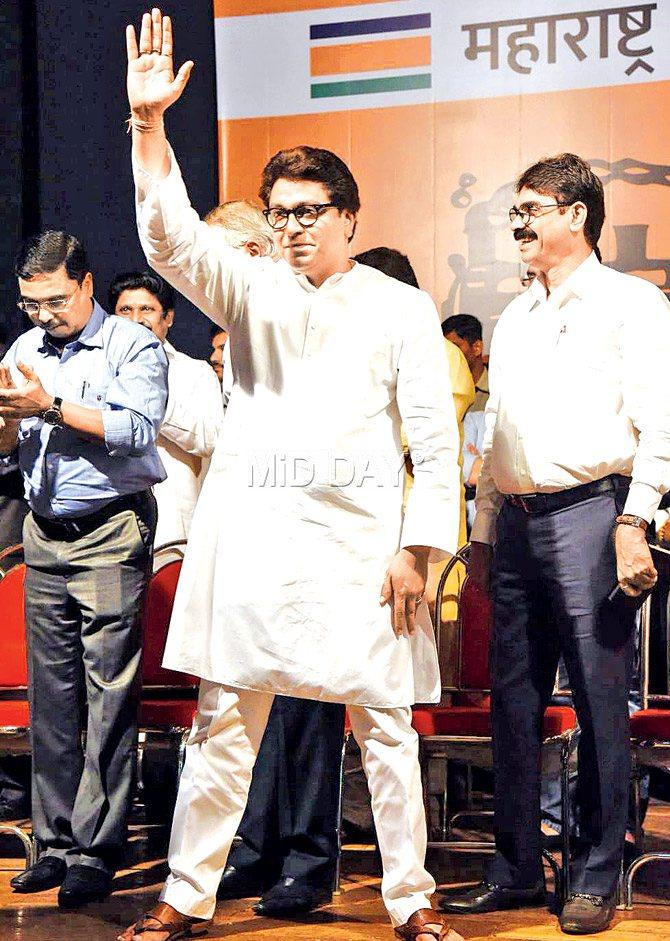 MNS president Raj Thackeray on his first rally ahead of the BMC elections, at Shivaji Mandir in Dadar on Wednesday. Pic/Rane Ashish