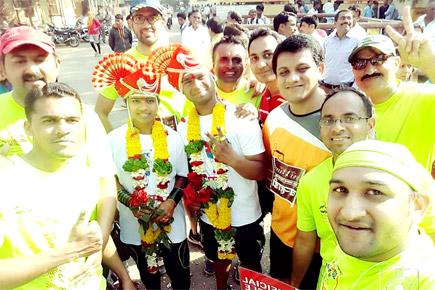 Fitness craze! This Maharashtrian couple runs half-marathon to get married