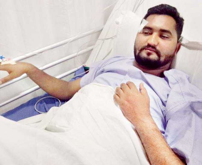 Congress worker Arif Abbas Sayyed, who was allegedly beaten up by party leader Arif Naseem Khan’s guards, had to spend two days in a Vile Parle hospital