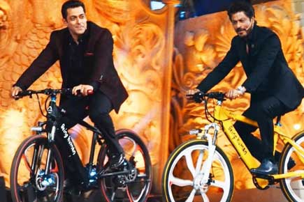 Bollynews Fatafat: Salman to launch Being Human e-cycles 