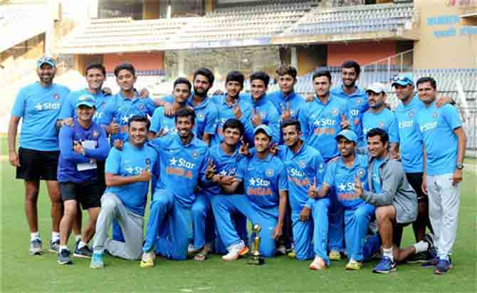 India Under 19 team players pose for a group photo after winning the series against England Under 19 at Wankhade Stadium in Mumbai on Wednesday. Pic/PTI