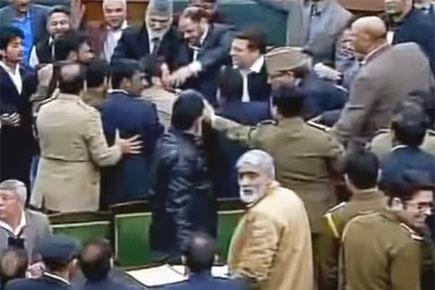 NC MLAs create ruckus in J&K Assembly over Article 370 