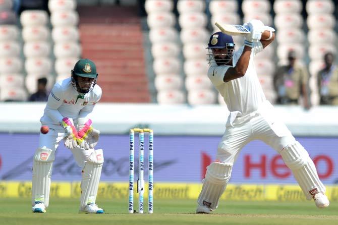 En route his ninth Test century, Vijay played 160 balls, hitting 12 boundaries and a lovely six down the ground off Shakib Al Hasan.