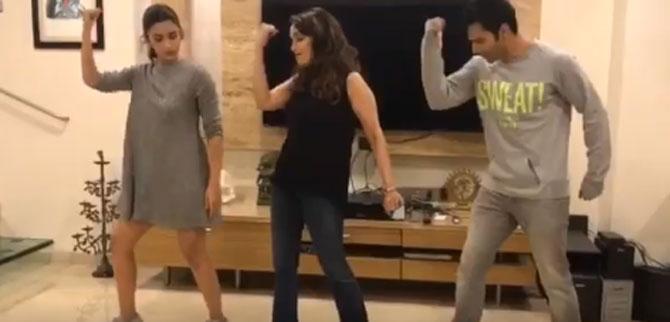 Madhuri Dixit teaches Alia Bhatt and Varun Dhawan to dance to 