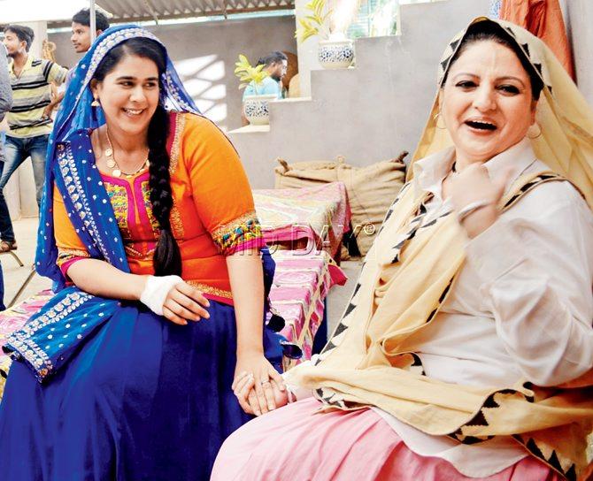 Rytasha Rathore with a co-actor on the sets of Badho Bahu. Pic/Sneha Kharabe