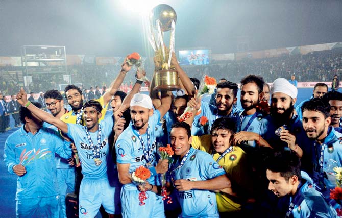 Indian players celebrate after winning the Jr hockey World Cup after defeating Belgium 2-1 in the final at Lucknow on December 18, 2016. The win caused huge celebrations all over the country. Pic/PTI