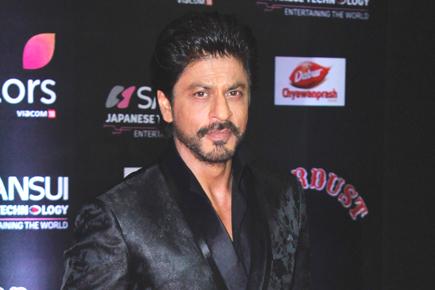 Shah Rukh Khan gets 'Raees' fever to 'Dil Hai Hindustani'