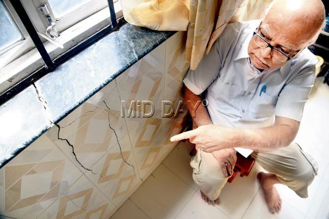 the cracks near the window and the roof of Pai’s flat. Pics/Sameer Markandey