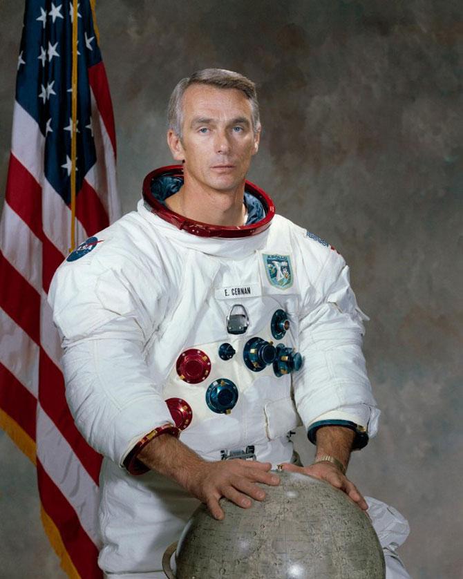 Gene Cernan, last astronaut to walk on the moon, dies at 82