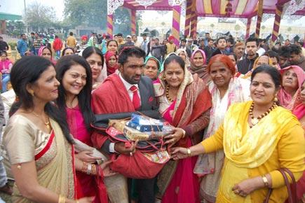 Yogeshwar Dutt's wedding brings luck as CM announces developments for village