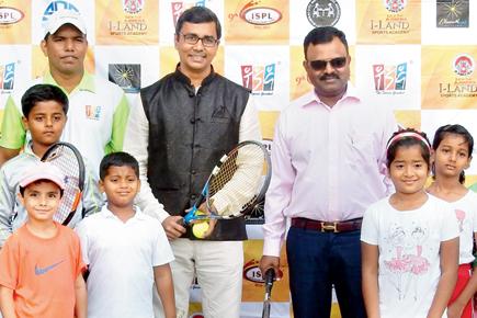ISPL tennis event kicks off at Shivaji Park Gymkhana
