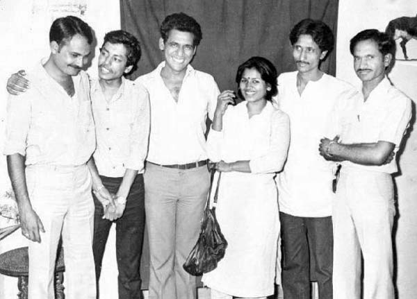 Om Puri and Seema Kapoor (centre) in her hometown, Jhalawar, in 1980