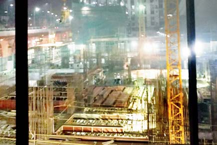 Construction work gives Bhendi Bazaar sleepless nights